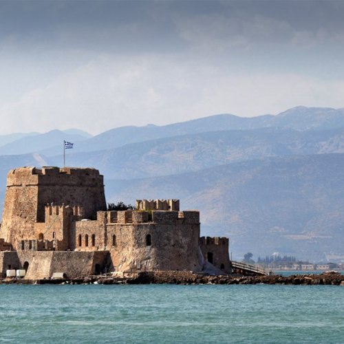 Ο μεγάλος γύρος της Πελοποννήσου