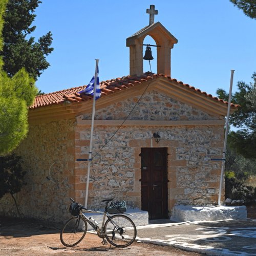 Tempel, Kirchen und Vulkane: Fahrrad-Reise zu den Inseln des Argosaronischen Golfs