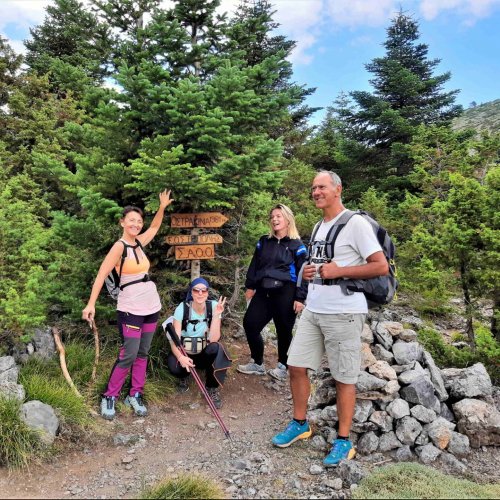 Southern Greece. Wonders of Classical Greece; culture and hiking from Delphi to Epidaurus