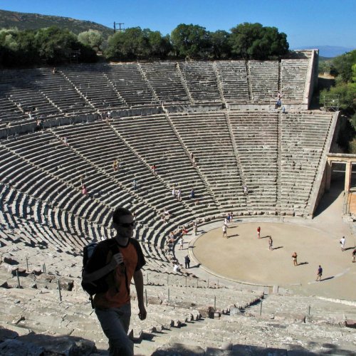 An intense cycling adventure in the Peloponnese. Following Hercules