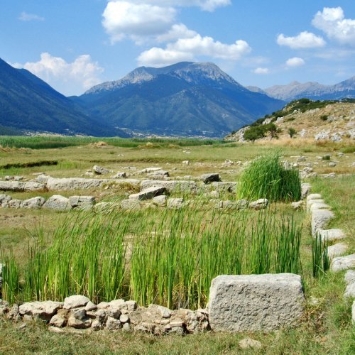 An intense cycling adventure in the Peloponnese. Following Hercules