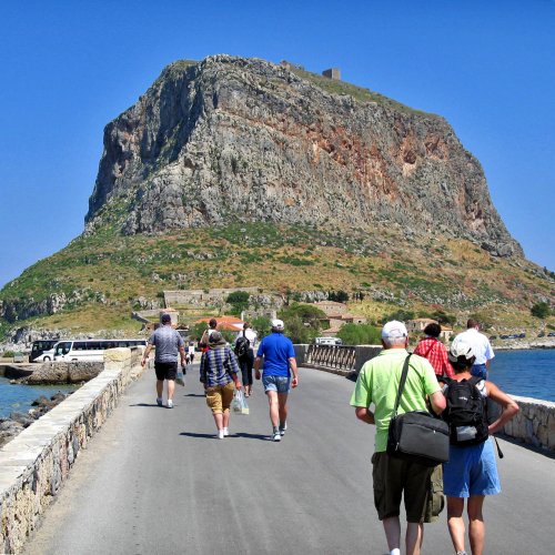 Ο μεγάλος γύρος της Πελοποννήσου